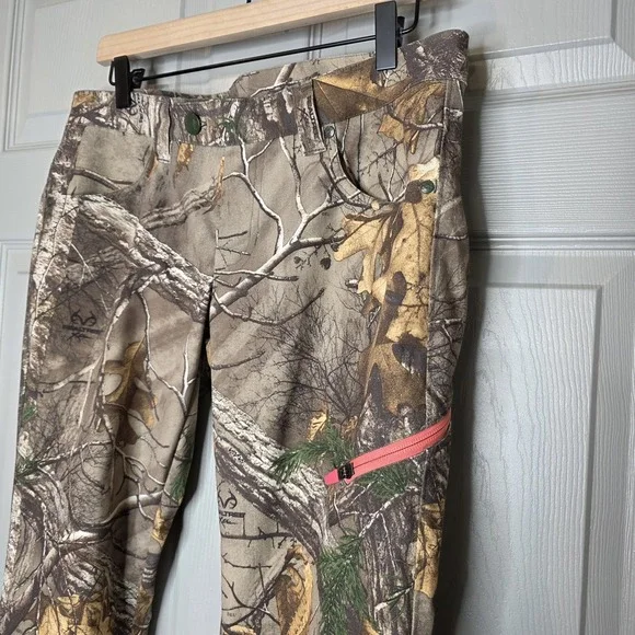 UNDER ARMOUR Women's All Season Gear REALTREE Hunting Pant Scent Control Size 10 - Picture 5 of 10